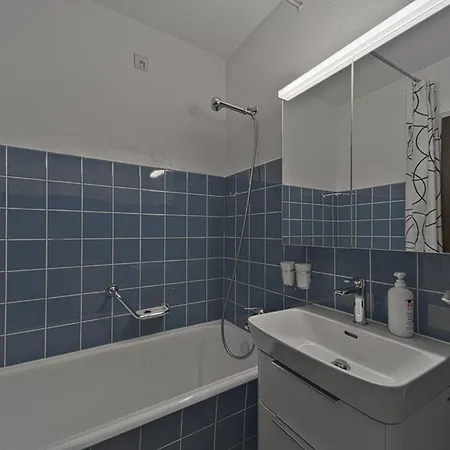 Chesa Arlas - アパート *