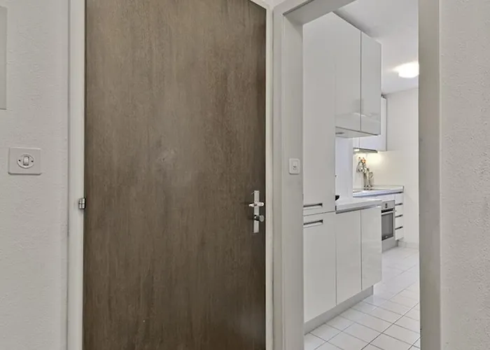 Апартаменти Chesa Arlas - *